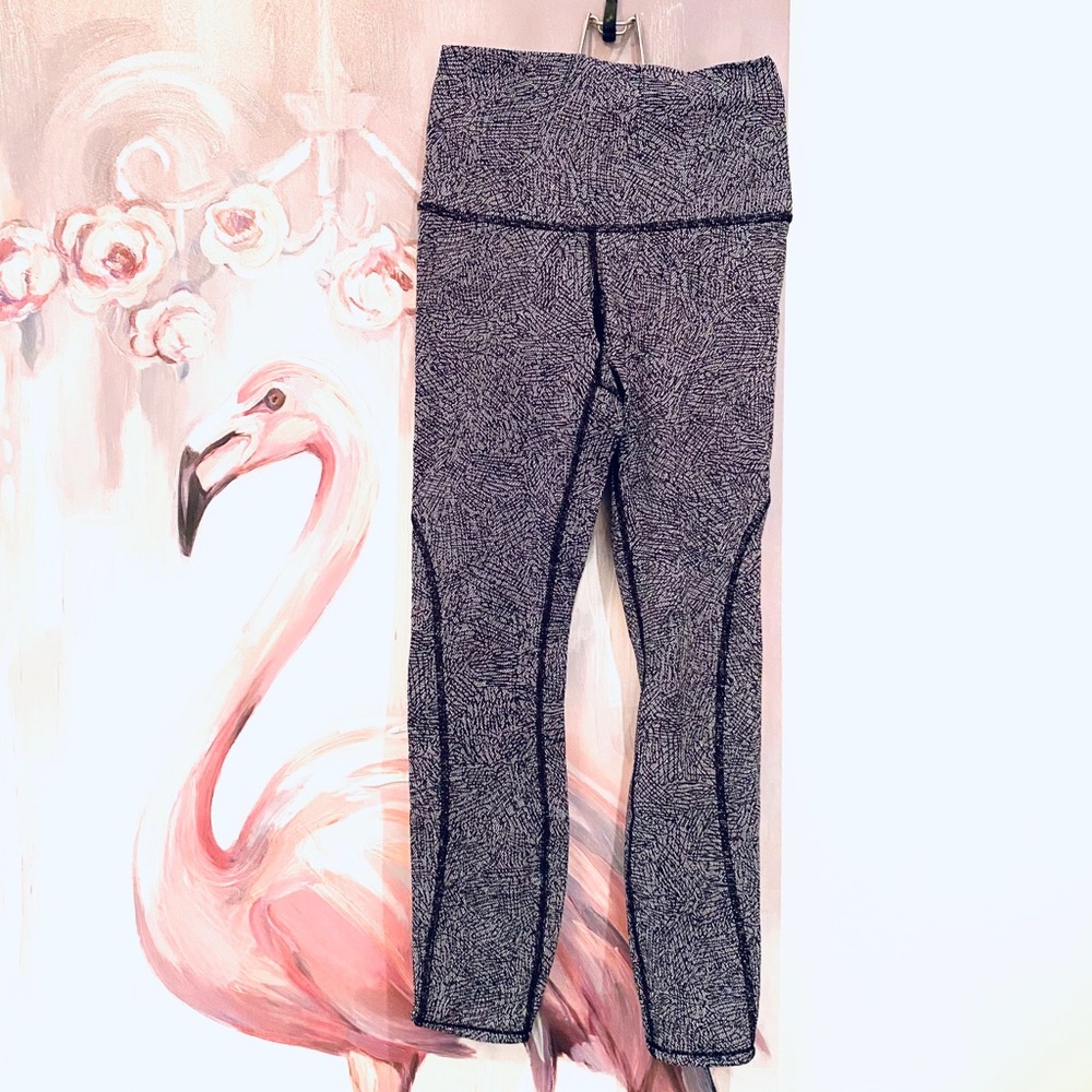 LULULEMON HR Tight 25”